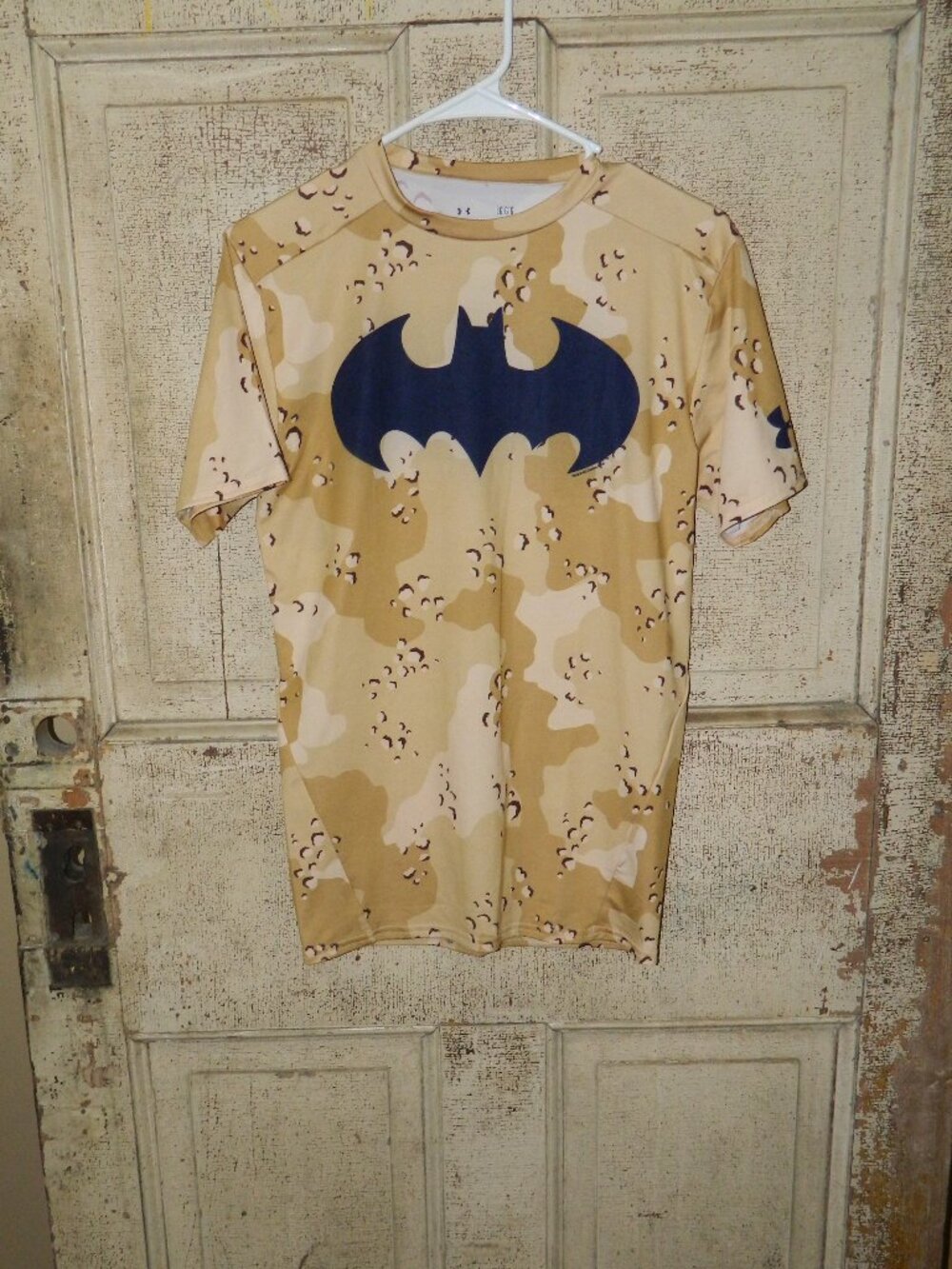 Boys Under Armour Camo Batman Compression Shirt Sz L (U-4)